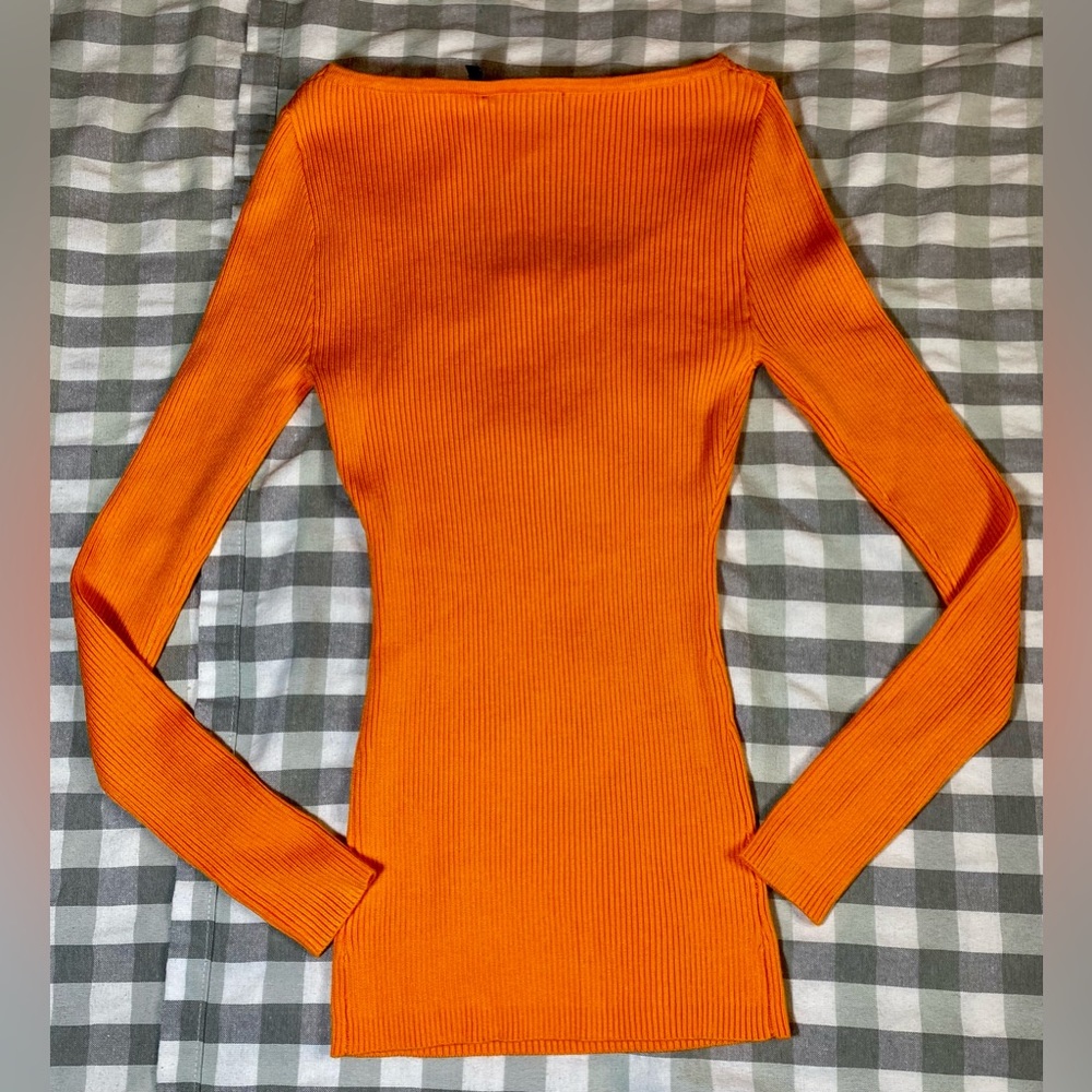 New York & Company Women’s Ribbed Cut-Out Pullover Sweater - Picture 4 of 7